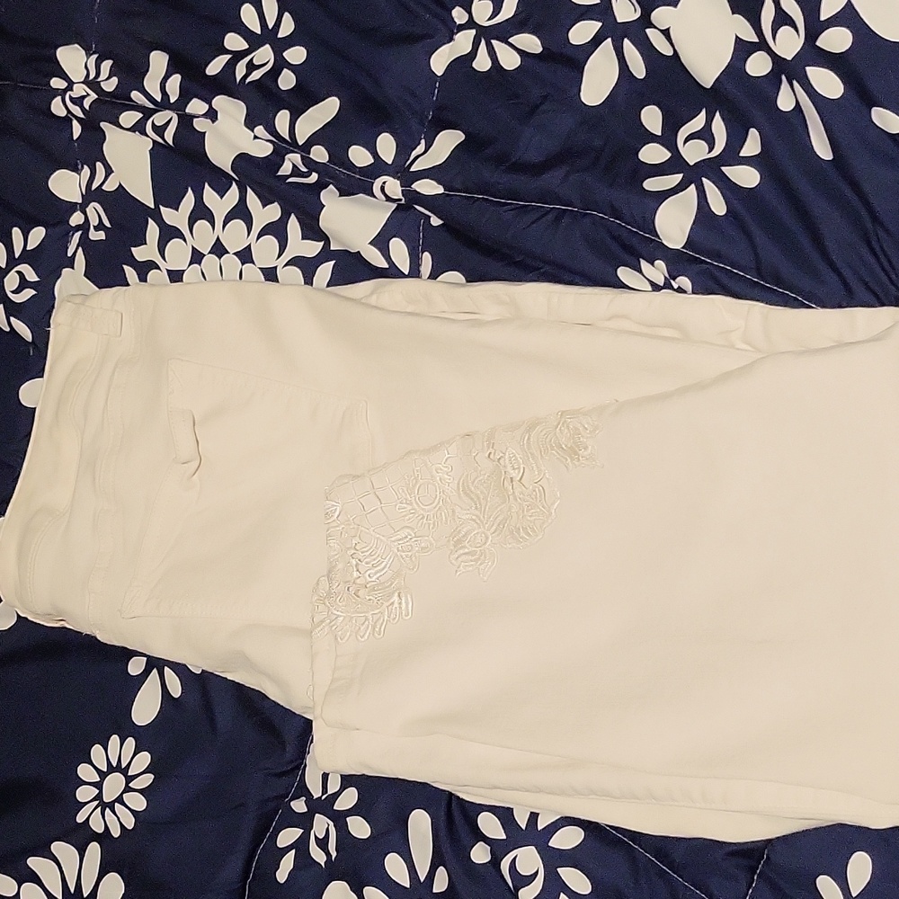 maurices white jeans with lace detail